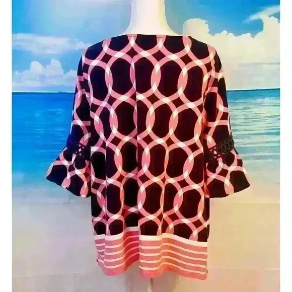 CROWN & IVY Woman's NAVY BLUE and PINK Shirt TUNIC Top RUFFLE Sleeves size 3x - Picture 4 of 5